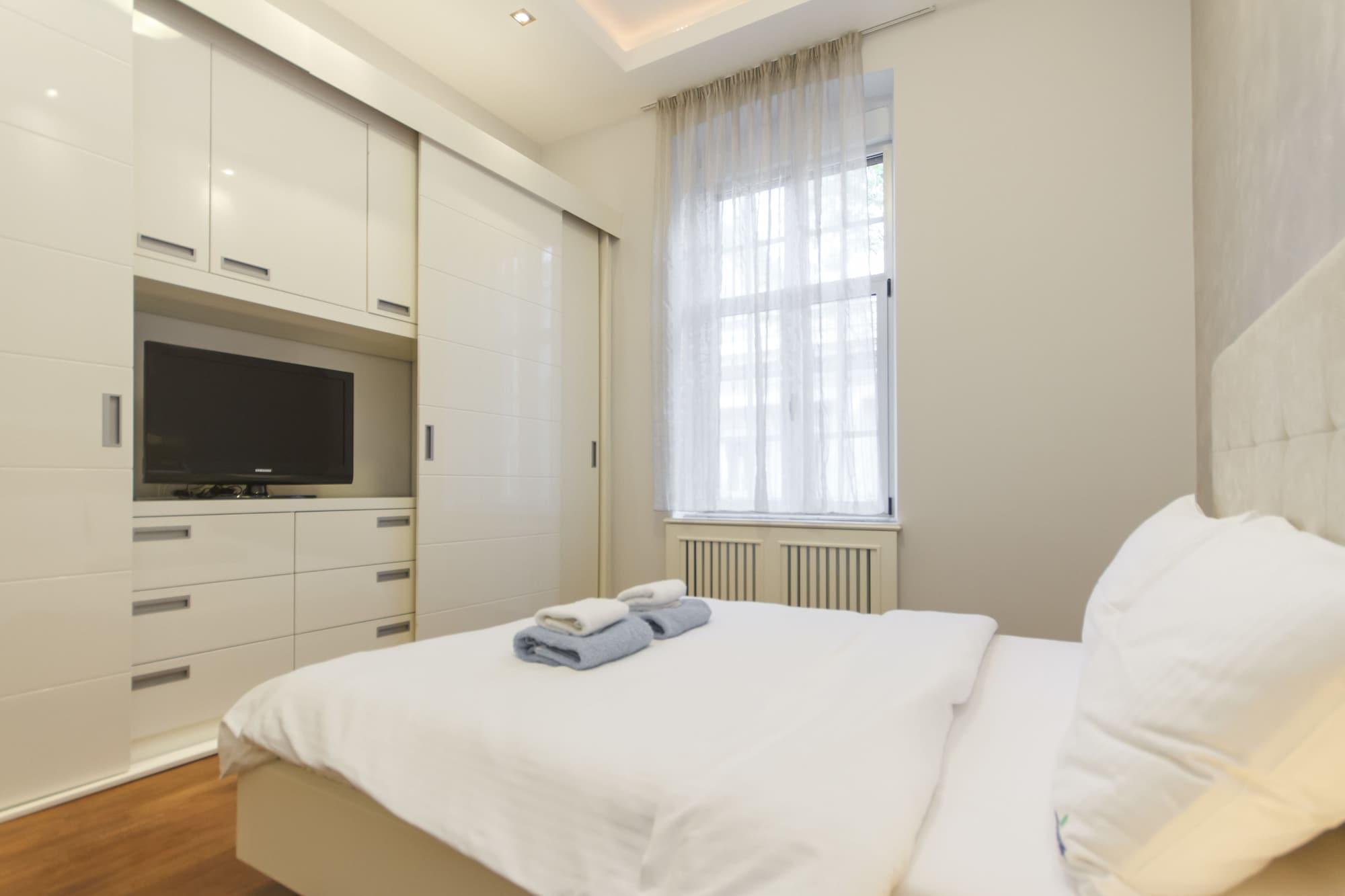 Central Park Residence Белград Екстериор снимка