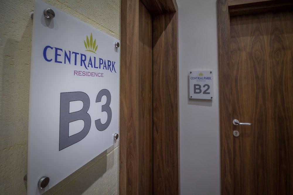 Central Park Residence Белград Екстериор снимка